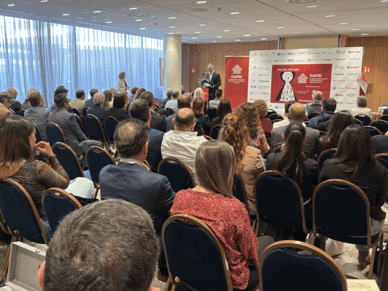 Èxit a la jornada divulgativa i formativa ‘AAFFC: Som clau. Som valor’ celebrada a l’Hotel Carlemany de Girona per reivindicar, compartir i celebrar la professió